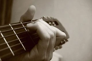 Как подобрать правильную гитару